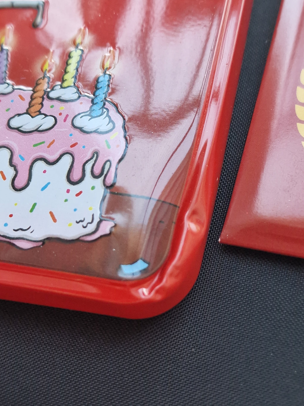 SCATOLA CON AMMACCATURA - Exploding Kittens 10 anni di caos